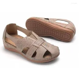 Sandals Shoes For Women 2024 Hollow Out Flat Heel Round Toe Fat Feet Retro Cross-border Low-top Hole Big Size 35-43