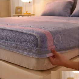 Mattress Pad Winter Warmand Thick Elasticfitted Flannel Elastic Band Fitted Protector Er Bed Queen King Size Doubl Sheet Home Drop D Dhxhq