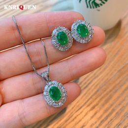 Sets Vintage Emerald Gemstone High Carbon Diamond Pendant Chain Necklace Stud Earrings Wedding Party Fine Jewelry Sets Gift for Women