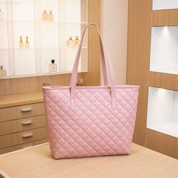 Ts Mu 2024 Luxury Women's Tote Bag Factory Wholesale Ladies Hand Bags Travel Lady Shoulder Bag for Women Large Capacity Handbag