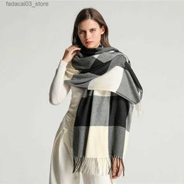 Scarves Autumn Winter Women Warm Windproof Fashion Scarf Korean Grid Tassel Shawl New Neck Scarf Neckerchief Europe America Popular Wrap Q240111