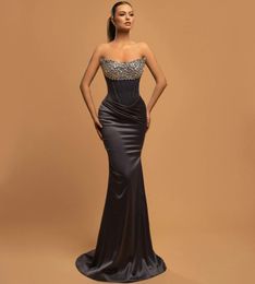 Sıcak moda siyah akşam doğum günü elbisesi 2024 askısız kristal boncuklar deniz kızı uzun saten balo resmi parti elbiseleri robe de soiree vestidos de fieast