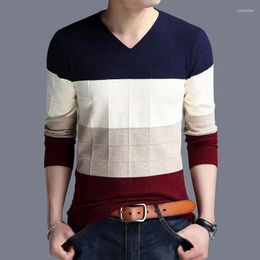 Men's Sweaters Knitted For Men Plaid Man Clothes V Neck Spliced T Shirt Pullovers Over Fit Knit Heated Sweatshirts Fashion 2024 Casual