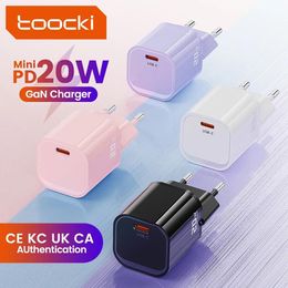 Chargers Toocki 20W GaN USB C Charger QC 3.0 PD Fast Type C Charger For iPhone 15 14 Pro Max Xiaomi Samsung S23 Type C Mini Phone Charger