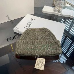 Loewee Hat Fashion Beanie Wool Knitted Hat for Women Designer Loe We Hat Winter Cashmere Woven Warm Hat for Men CFB8