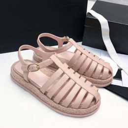 Baotou Roman Espadrilles Sandals Designer Platform Women Sandal Leather Round Toe Casual Shoe Summer Outdoor Flip Flops 509