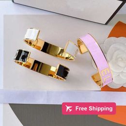 Bangle Fashion Multicolor Open Bangle Adjustable Design Bracelet Lovely Pink Selected Luxury Gift Female Friend Exquisite Premium Jewelry Accessories TEIB