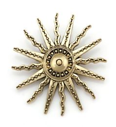 Wedding Other Accessories Factory Direct Vintage Style Sun Brooch Pins Men or Women in Antique Brass Color Plated8303312