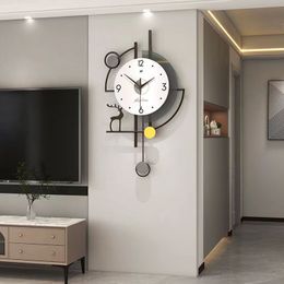 Cute 3D Deer Wall Clock Living Room Home Watch Fashion Design Clocks Silent Art Decoration Nordic Hanging Horologe DF240112