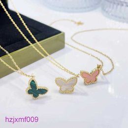 1vou Pendant Necklaces Designer Jewelry Butterfly Necklace Set Gold Silver Rose-gold Link Chain Womens Multi Color