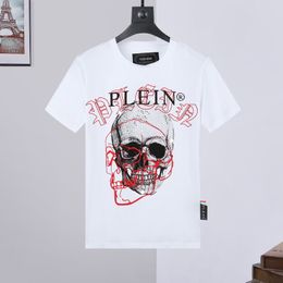 PLEIN BEAR T SHIRT Mens Designer Tshirts Brand Clothing Rhinestone PP Skulls Men T-SHIRT ROUND NECK SS SKULL Hip Hop Tshirt Top Tees 16712