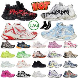 Top Casual Shoes Track Runners 7.0 Platform Designer Transmit Sense Men Women Deconstruction Red Graffiti White Black Purple Hiking Walking Runner DHgate