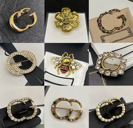 designer brooches TopsGG bee pins brooches fashion womens mens accessories designer pin dress pins for lady specifications luxury 2137653