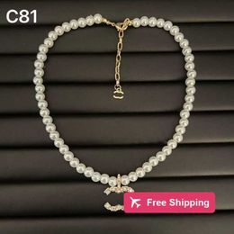 Pendant Necklaces Charm Womens Pendant Necklace Designer Brand Love Gold Necklace Classic Luxury Gift Pearl Necklace New Autumn Vintage Design Gifts Jewellery P5Q7