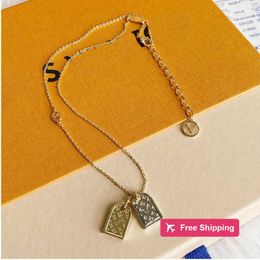 Pendant Necklaces Stamp Necklace Luxury Fashion necklace Designer gold-plated stainless steel Letter pendant Necklace for women's wedding jewelry gift A2FA