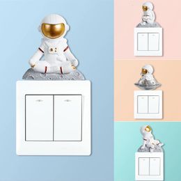Creative Astronaut 3D Resin Switch Sticker Living Room Bedroom Socket Protection Cover Cosmonaut Home Wall Decoration 240111