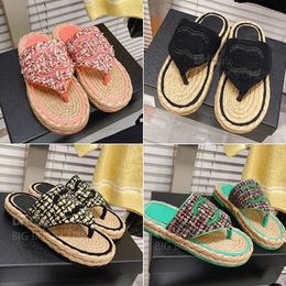 Platform Letter logo Flip flops women's Cloth Sandals Flat slides slipper Straw soles Vacation style Luxury designer slipper for women Walking Beach shoes With box