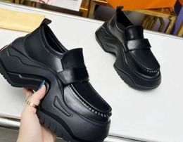 Designer Women Shoes Rubber Platform Sneakers Black Shiny Leather Loafers Lady Chunky Sneaker