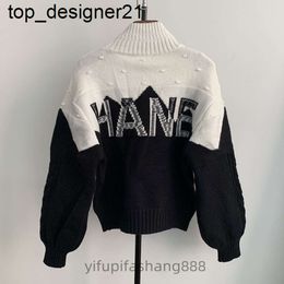 New womens 24ss channel Luxury Women Sweaters designer classical fashion brand knit sweater cardigan long sleeve cashmere Black white womens sweater