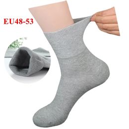 Plus Size Socks Man 484950515253 Business Crew 5 Pairs Classic Solid Comfortable Men Diabetic 240112