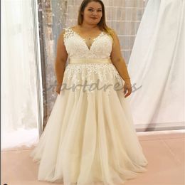 Beautiful Plus Size Light Chamagne Wedding Dress 2024 Sexy V Neck Floor Length Tulle Bohemian Lace Wedding Gowns Elegant Backless Country Boho Bride Dress Elegant