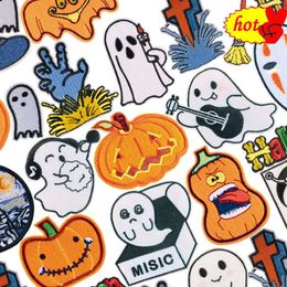 Halloween Carnaval Emblemen Patches Anime for Clothing Kids Embroidery Iron Rock Thermocollant Jacket Jack-o'-lantern Ghost Sew