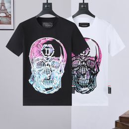 PLEIN BEAR T SHIRT Mens Designer Tshirts Brand Clothing Rhinestone PP Skulls Men T-SHIRT ROUND NECK SS SKULL Hip Hop Tshirt Top Tees 16704