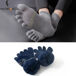 5 PairsLot Winter Terry Five Finger Socks Thermal Warm Thick Cotton AntiBacterial Breathable Athletic Sport With Toes 240112