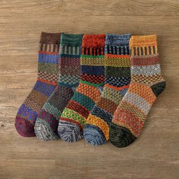 Witner Socks Man Thick Warm Wool Retro Style High Quality 5 Pairs Set Women Couple Models Free Size 240112