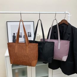 Hot Sale Fashion PU Leather Handbag Ladies Star Pure Color Square Shoulder Bags for Women Handbag FMT-4366