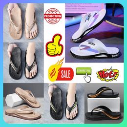 Designer Casual Platform Slides Slippers Men Woman wear-resistant anti slip Rubber breathable soft soles flip flops Flat Summer Slipper