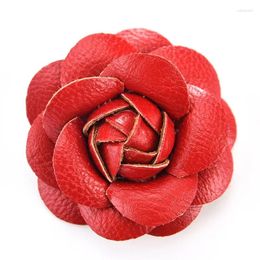 Brooches Korean Handmade PU Leather Camellia Flower Brooch Boutonniere Lapel Pin Jewellery Corsage Gifts For Women Accessories