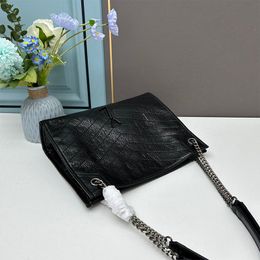 Luxury Handbag Shoulder Bag Brand Shaped Designer Seam Leather Ladies Metal Chain Black Clamshell Messenger Chain Bags for women