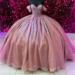 Luxury Pink Shiny Quinceanera Dresses 2024 Beads Crystal Tull Sweethear Princess Sweet 15 16 Year Birthday Party Gown Gift vestidos de 15