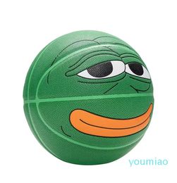 Spalding sad frog Pepe co branded basketball ball No7 gift box for boyfriend Camouflage 24K Black Mamba Commemorative edition PU7057378