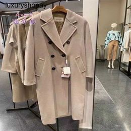 Maxmaras Womens Cashmere Coats Wrap Coat Camel Hair Wool 23fw New Madame Series 101801 Classic Goat Fleece Lapel for Women