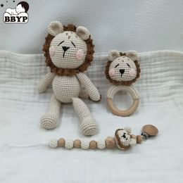 Amigurumi Crochet Lion Baby Teether kawaii Stuffed Animal Doll Beech Wood born Ring Pacifier Clip Birth Gift Box 240111