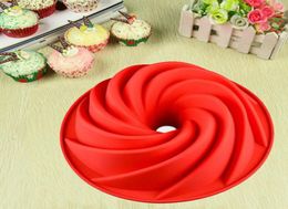 Useful Large Spiral Shape Bundt Cake Pan Bread Chocolate Bakeware Silicone Mould Bread Fondant Cake Pan Mould DIY Baking Tools8846910