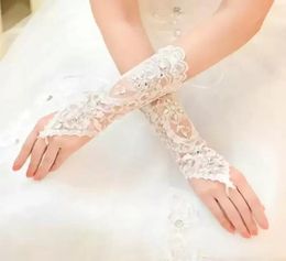 2022 Wedding Fingerless Lace Gloves Ladies Flower Ivory White Black Bridal Gloves Girl Party Accessories CPA2263095469