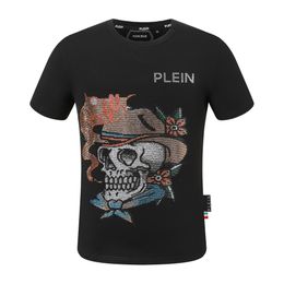 PLEIN BEAR T SHIRT Mens Designer Tshirts Brand Clothing Rhinestone PP Skulls Men T-SHIRT ROUND NECK SS SKULL Hip Hop Tshirt Top Tees 16806