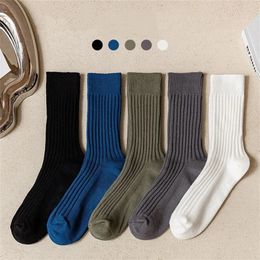 5 Pairs Solid Colour Vertical Stripe Business Men Socks Cotton High Quality Thick Male Mid Tube Long Spring Winter Sokken 240112