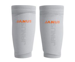 JANUS Professional Soccer Shin Guards Football Leg Pads Goalkeeper Training Protector Shin Guards Socks Soccer Legging Plate Set1429062