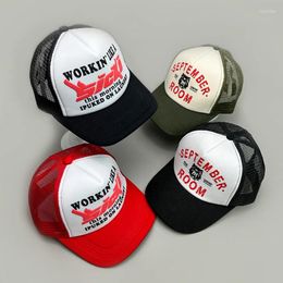Ball Caps Color Block Letter Locomotive Half Mesh Men Women Sunshade American Vintage Breathable Versatile Baseball Hats Fashion