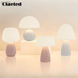 Night Lights Cream Mushroom Table Lamp Cute and Simple Ceramic Eye Protection Bedside Lamp Warm Girl Bedroom Atmosphere Small Night Lamp YQ240112