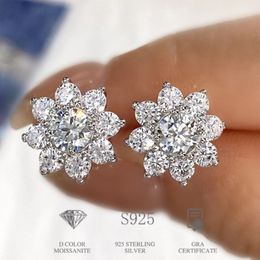 Fashion Women Diamond Flower Earrings 925 Sterling Silver Pass Test GRA Moissanite Earrings Studs Nice Gift
