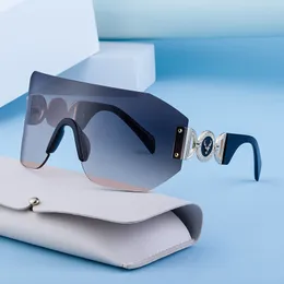 New Steampunk Oversized Sunglasses for Women Trends Punk Big Sun Glasses Goggle Men Luxury Designer Eyewear De Sol Oculos