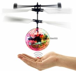 Flying Ball LED Luminous Kid Flight Balls Electronic Infrared Induction Aircraft Remote Control Toys Magic Sensing Helicopter3534245