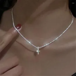 Pendant Necklaces Modyle Fashion Silver Color Cross Necklace For Women Sparkling Clavicle Chain Choker Wedding Party Jewelry Gift