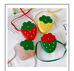 Storage Bags Cartoon Strawberry Children's Bag Princess Baby Girl Cute One-Shoulder Crossbody Fashionable Stylish Change