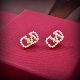 Drop V Earrings Gold Earring Designer For Woman Fashion Luxury Vlogo Brand Letter Stud Pearl earings Girls Ear Studs Weddings 5565